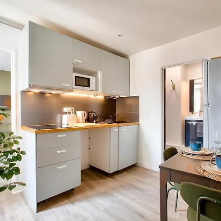 T2 Moderne Ligne 7, Rer C & Bords De Seine Apartament *
